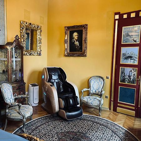 Classic Love Story In Old Cluj I Ngoại thất bức ảnh