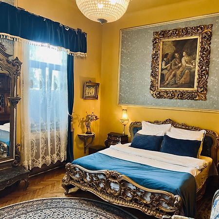 Classic Love Story In Old Cluj I Ngoại thất bức ảnh